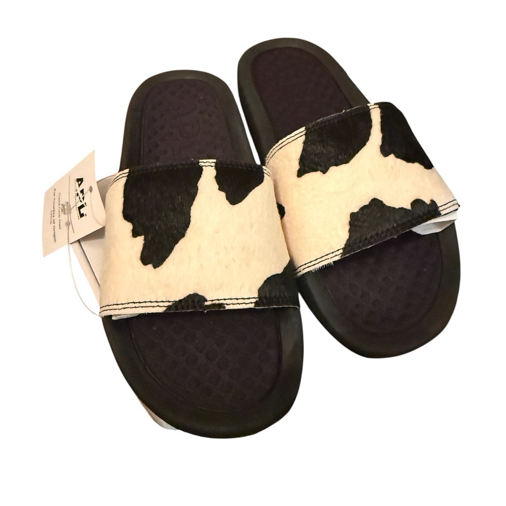 NEW NWT APL Iconic Slide Black and white cow size 36